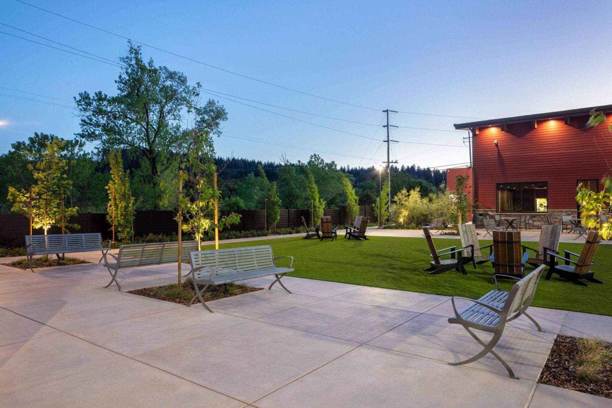 Wyndham Garden Redwood Valley - Ukiah Eksteriør billede