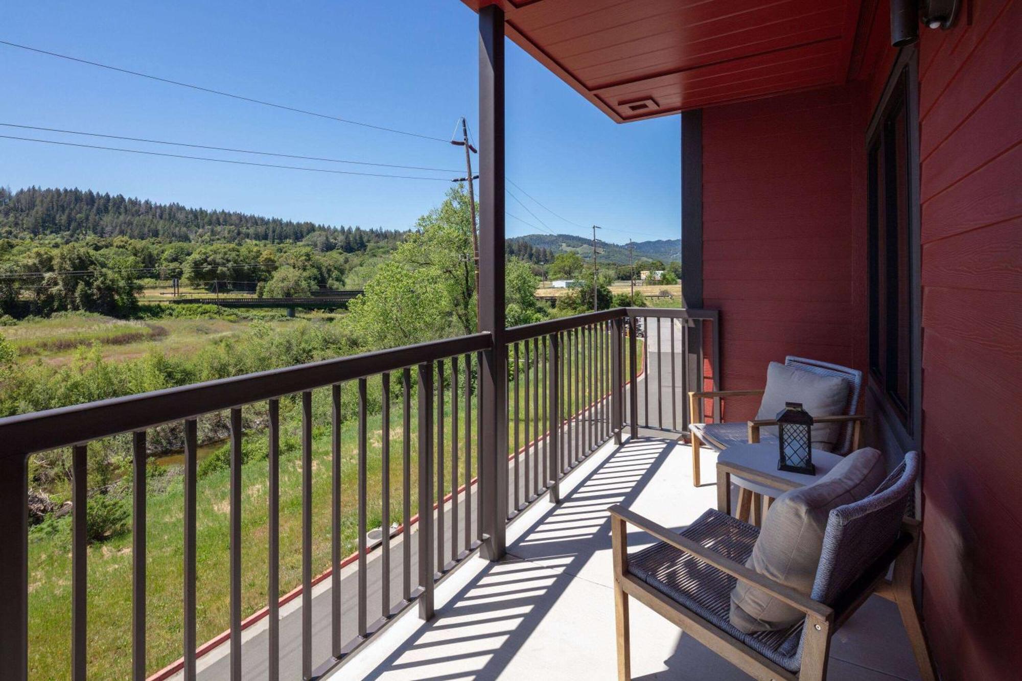 Wyndham Garden Redwood Valley - Ukiah Eksteriør billede
